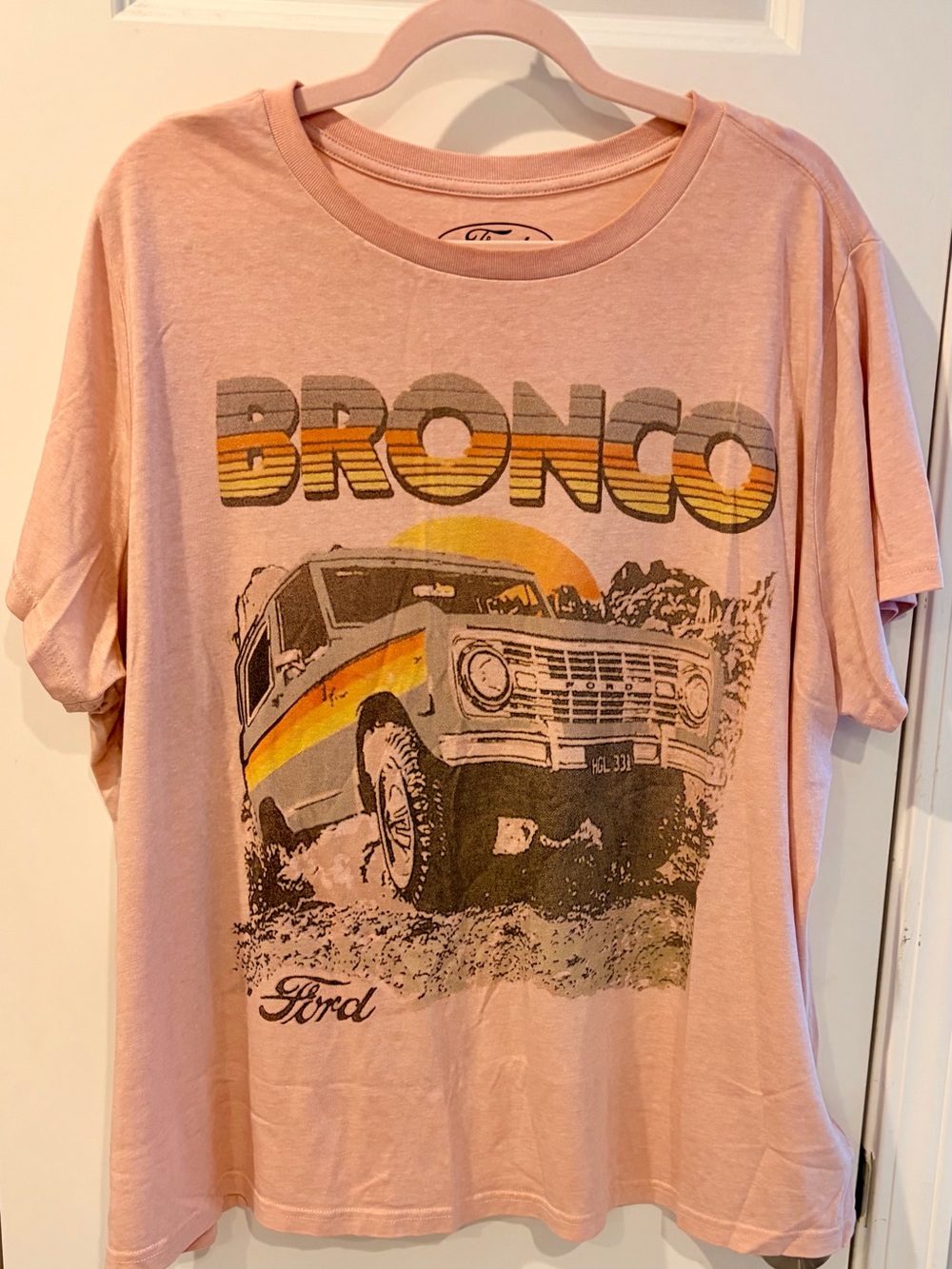 Lucky Brand Ford Women’s Bronco Graphic Tee - Pink
